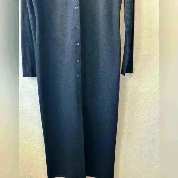 Classics Entier Women's Sz M Black Button-Front Midi Shirtdress Merino Wool Goth - Picture 4 of 12